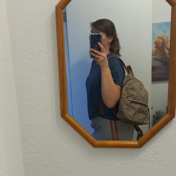 Tommy Hilfiger TH Graphic Brown Beige Backpack Purse - Picture 9 of 16